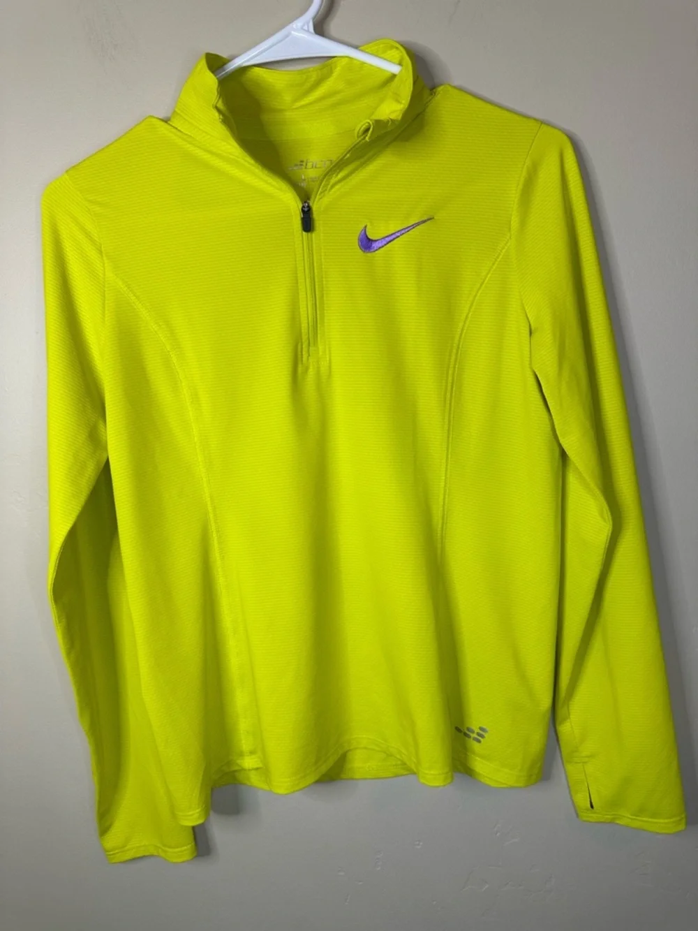 Nike Dri‑FIT Long Sleeve – Big Kids 12/14 Lightweight Training Top